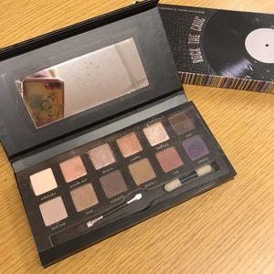 Rock the Croc ybf beauty Eyeshadow Palette